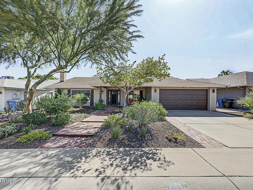 1st image of 4319 E SACATON Street