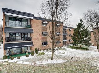 5328 Landau Dr APT 46, Dayton, OH 45429