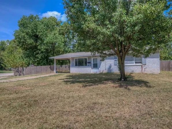 2804 Hood Dr, Bossier City, LA 71111