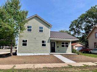 2304 17th Ave, Monroe, WI 53566