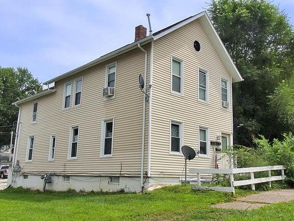 3rd image of 428 7th St