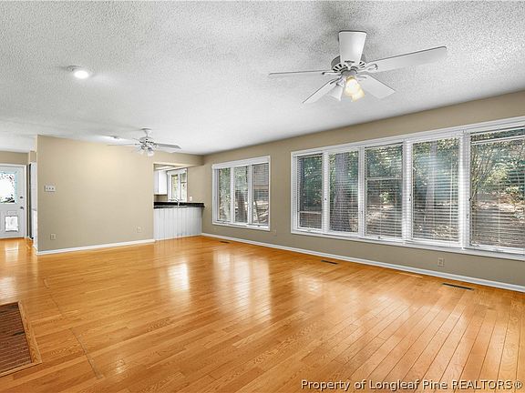 3rd image of 235 Clearfield Ln