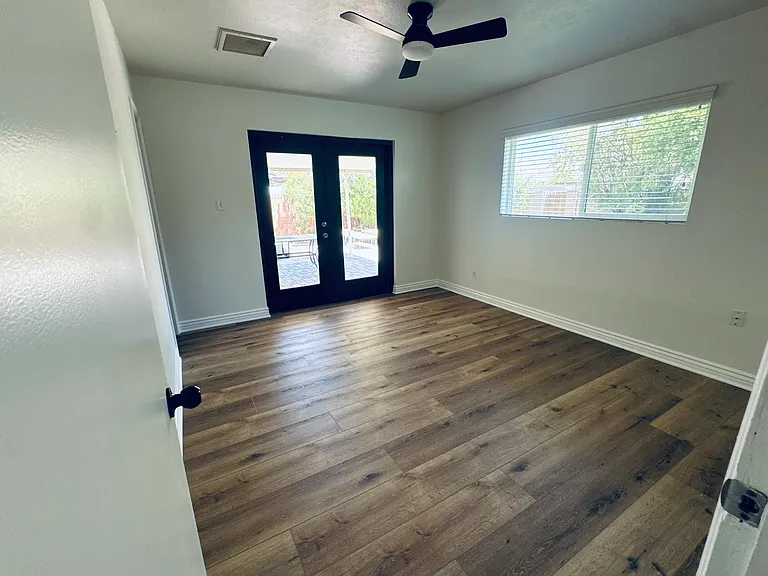 8203 E Camelback Rd — Photo 12
