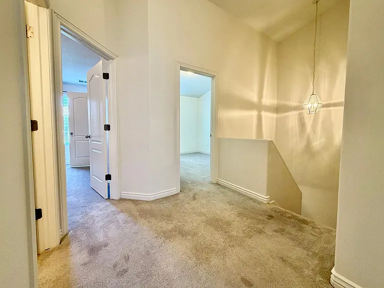 6712 S Bonham Ln — Photo 7