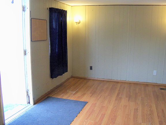 4th image of 4130 Arden Ave #6