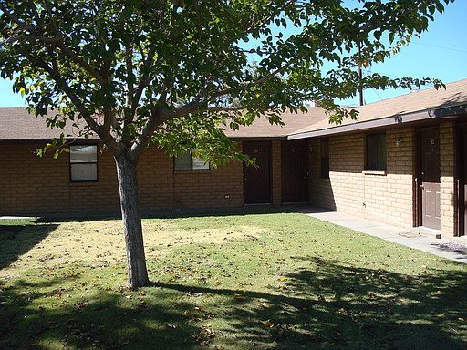 2nd image of 2511 Pecan Dr APT C
