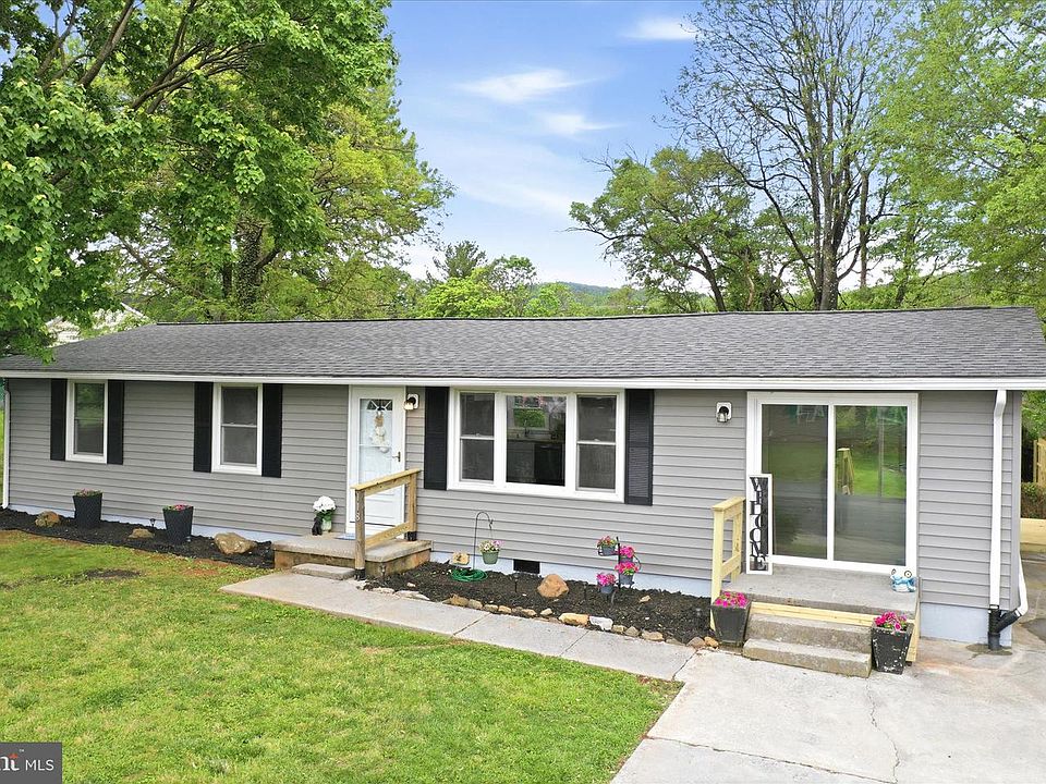 1st image of 118 McLendon Dr