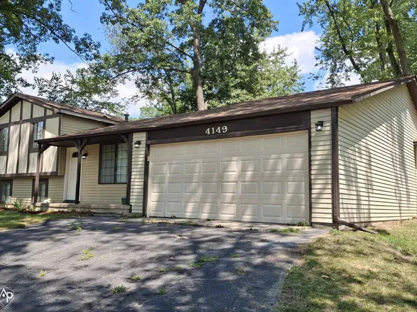 4149 Howarth Ter, West Bloomfield, MI 48323