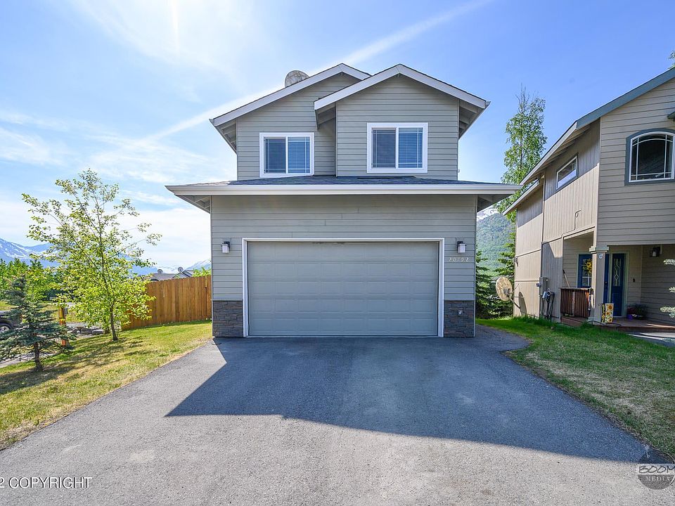1st image of 20792 Mountain Vista Dr