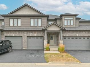 20 Lawson St #14, Grand Valley, ON L9W 7P1