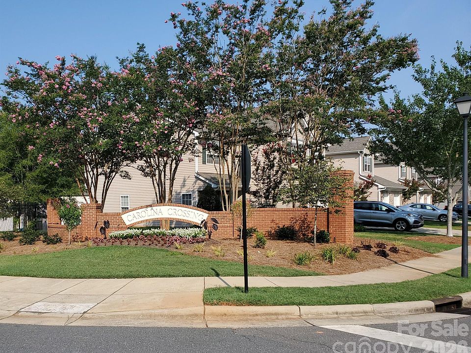1st image of 12050 Stratfield Place Cir