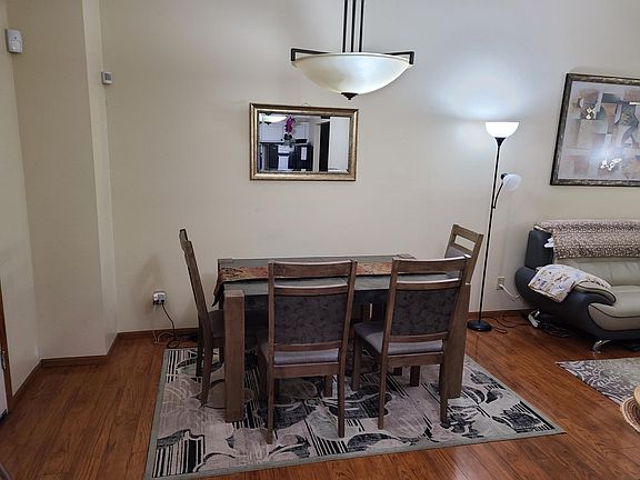 3rd image of 3091 Framingham Cir