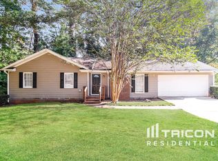 4082 Wrexham Dr, Snellville, GA