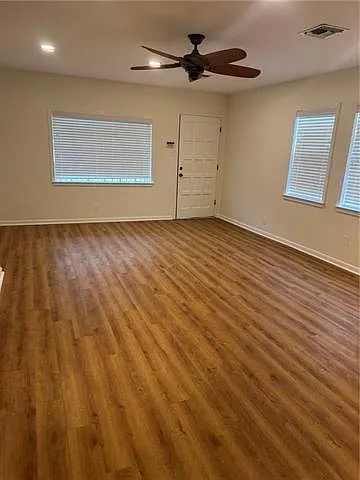 504 Nursery Ave — Photo 16