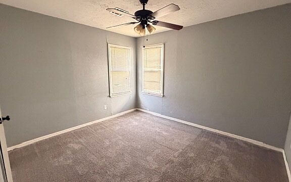 3rd image of 3737 SE 24th St
