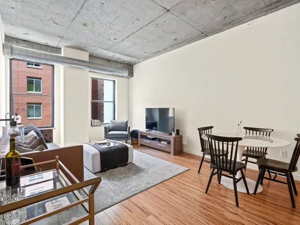 232 Pavonia Avenue image 9 of 9