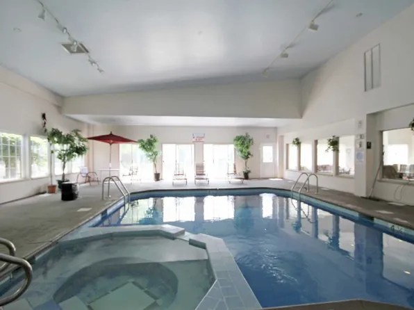 Waterford Greens Apartments and Townhomes