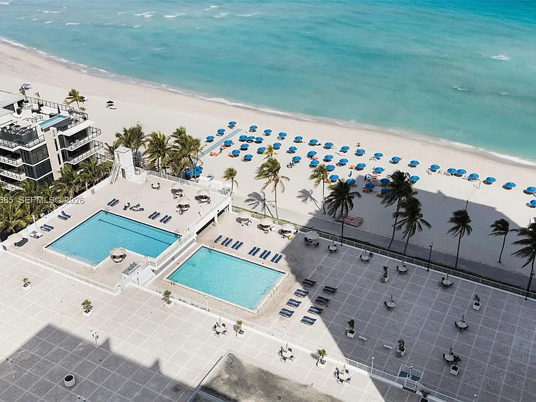 2401 S Ocean Dr #2402 — Photo 2