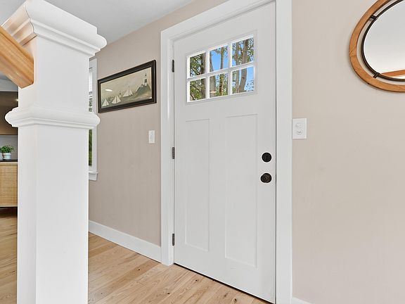 5th image of 122 Boothby Avenue