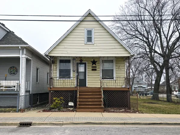 2306 Schrage Ave, Whiting, IN 46394