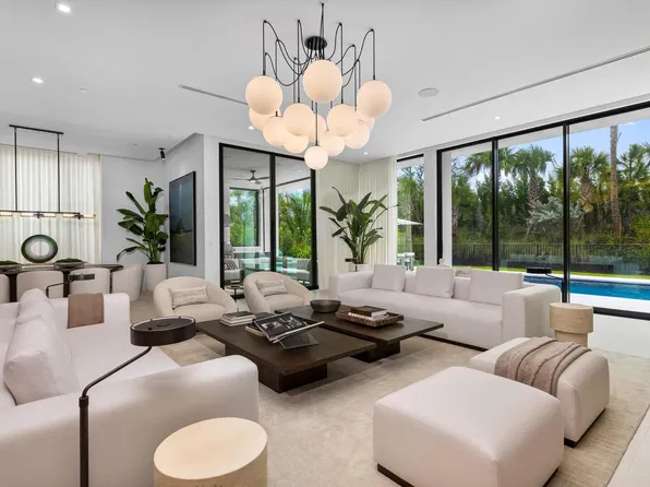 10409 BERNINA Drive, Palm Beach Gardens, FL 33412