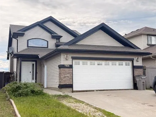 9106 E Willow Dr, Grande Prairie, AB T8X 0G8