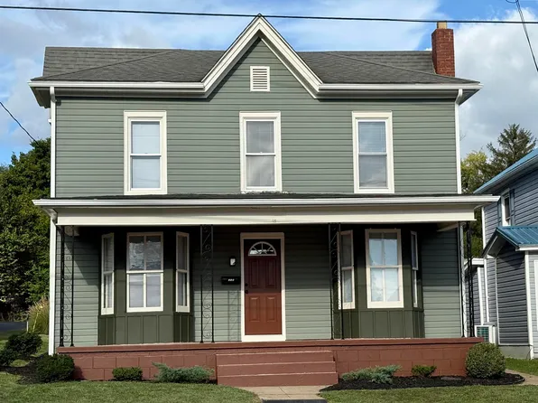 314 3rd St, Shenandoah, VA 22849