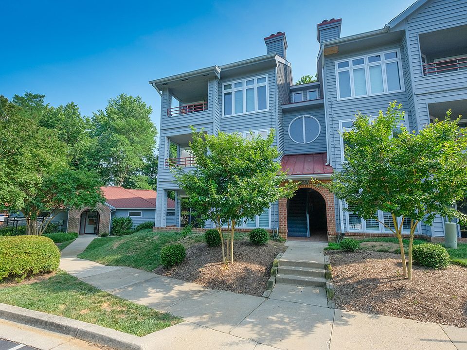 1st image of 1140 Lake Heron Dr #2B