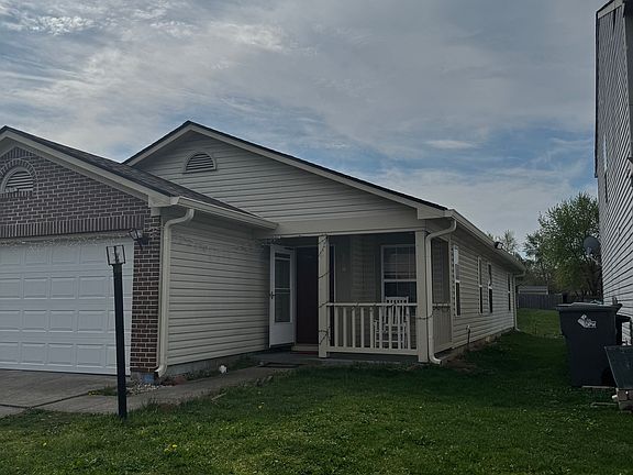2nd image of 529 Meadows Edge Ln