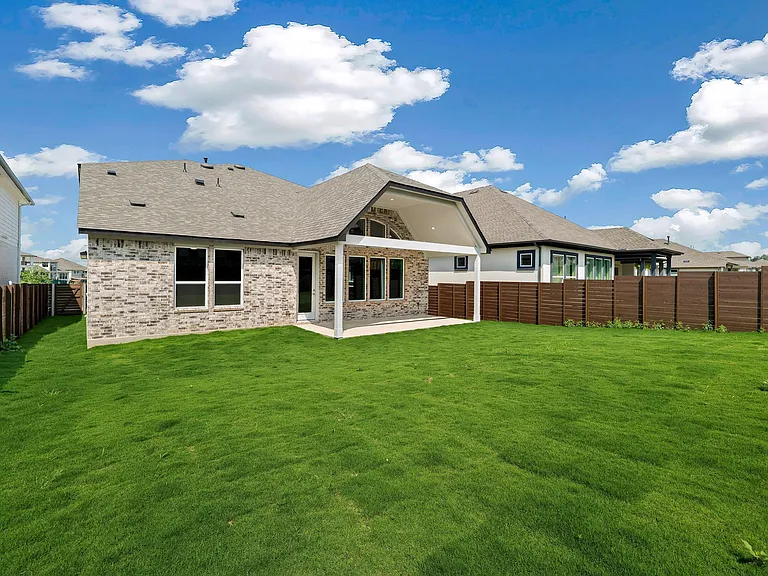 8208 Bouvreuil Dr — Photo 23