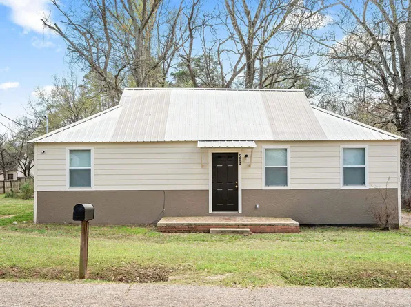 504 W Meredith St, Marshall, TX 75670