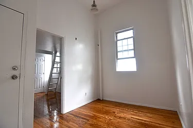 Rented by Triplemint