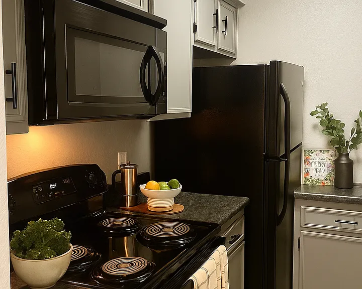 Cimarron Apartments — Photo 37