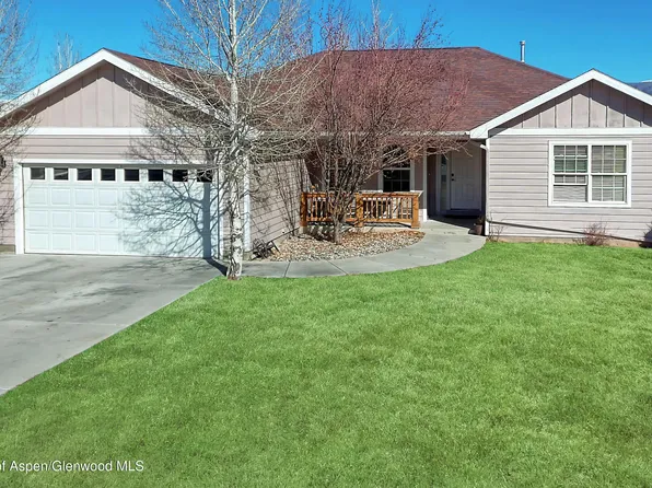 38 Apache Dr, Gypsum, CO 81637