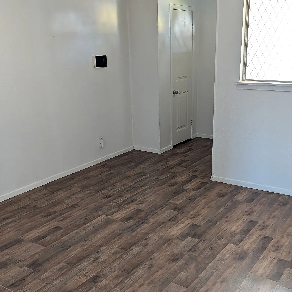 1925 Edmund Blvd — Photo 3