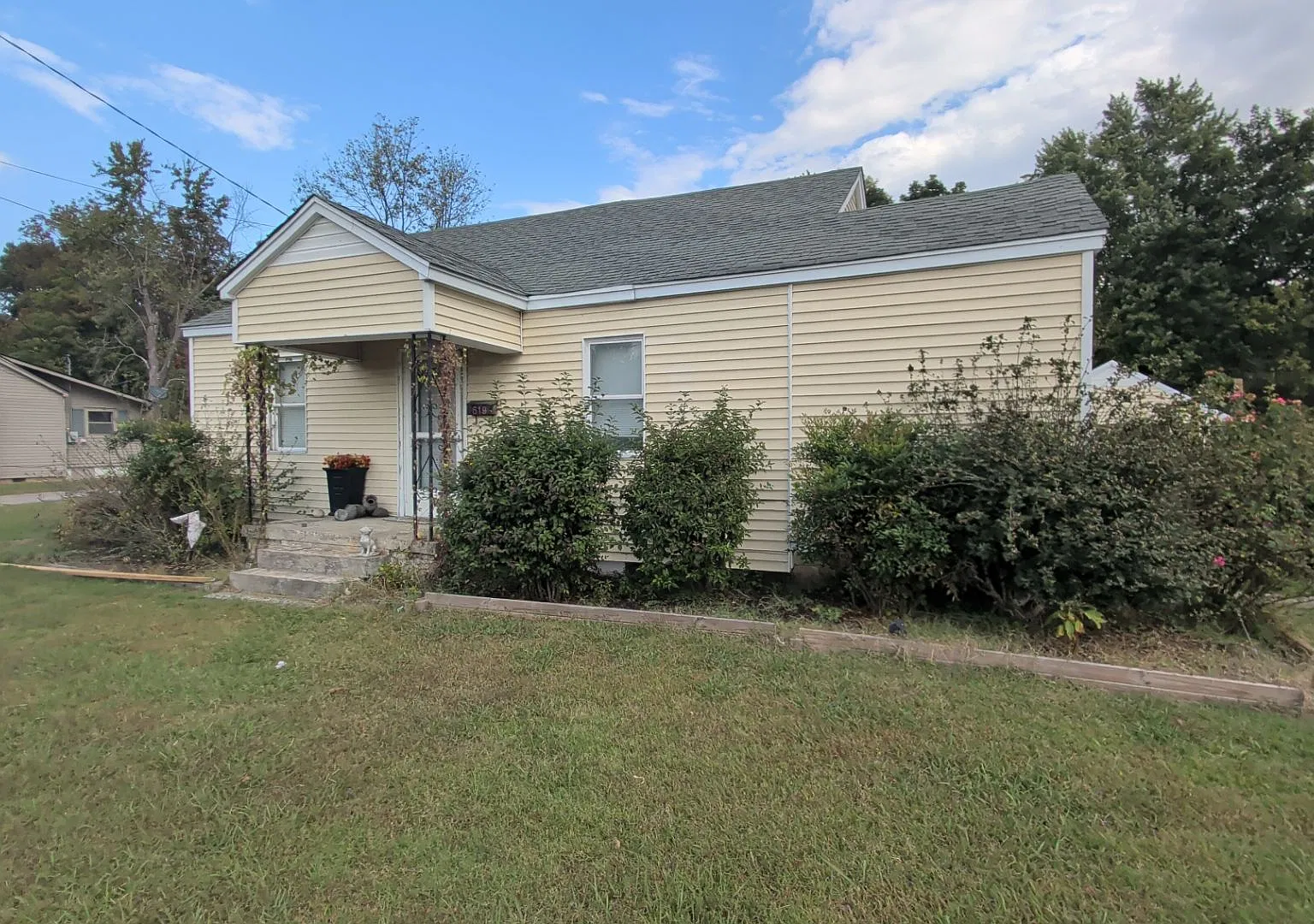 2 bed, 1263 sqft, $1,350 — Photo 3