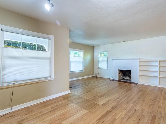 5th image of 2354 North St