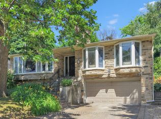 61 Whittaker Cres, Toronto, ON M2K 1K9