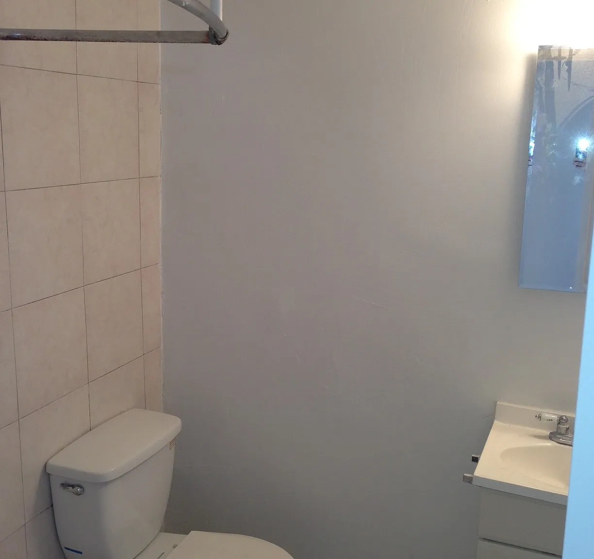 3 bed, 1100 sqft, $2,650 — Photo 2