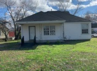 403 E Berkley Cir, Lewisburg, TN 37091