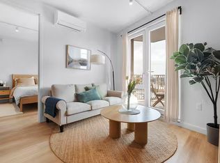 16 West St #808, Brooklyn, NY 11222