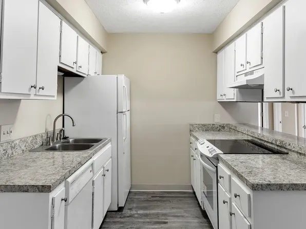 905 Coolidge Rd, 905 Coolidge Rd #60633a6da, Lansing, MI 48912