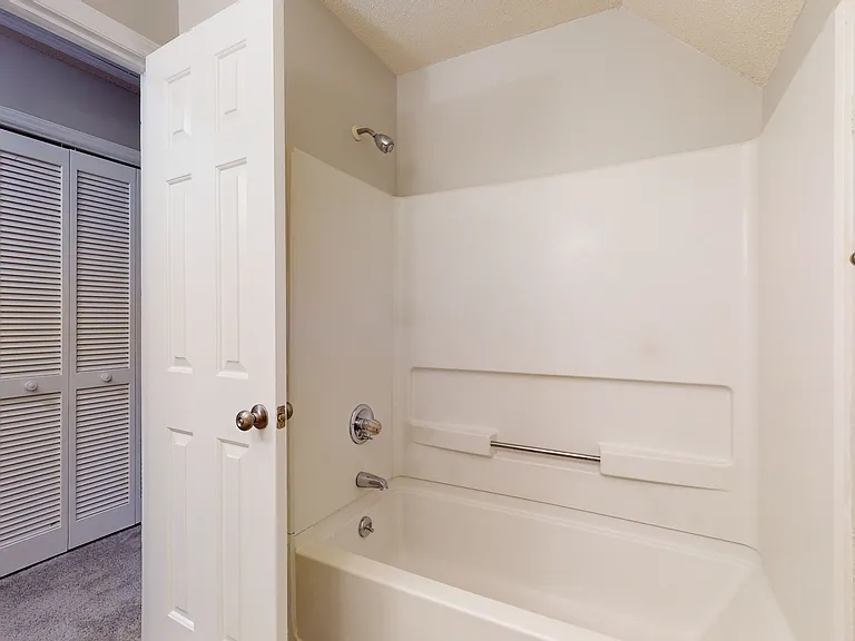 103 Bushberry Ct — Photo 20