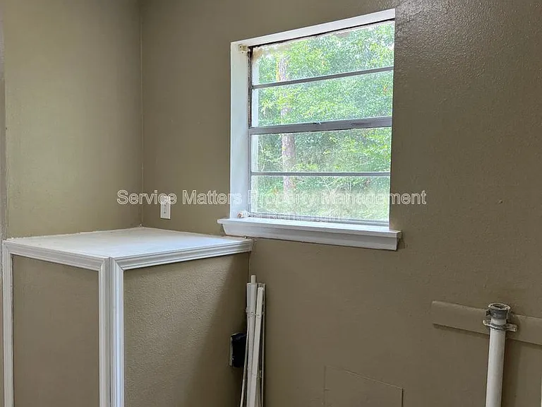 6876 Trading Post Ln — Photo 19