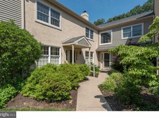 7 Wingstone Ln, Devon, PA 19333
