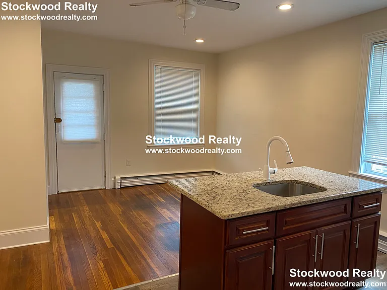 90 Lyndhurst St #4 — Photo 49