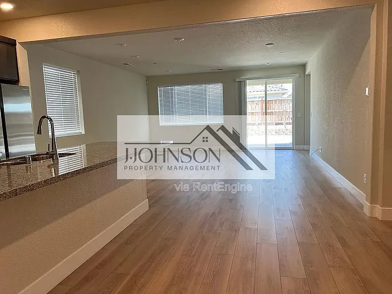 16972 Bernstein Ave — Photo 2