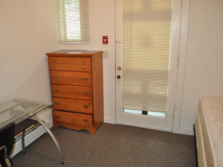 103 Highland Pl #1 — Photo 6