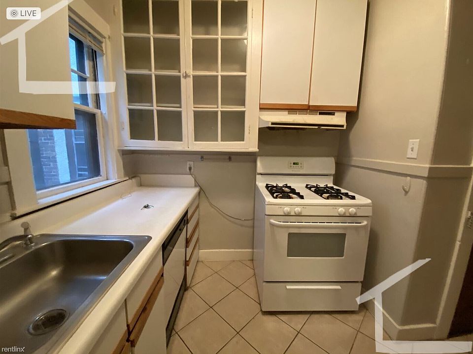 13 Story St. #26 Cambridge (Harvard Square) Unit Photo 4