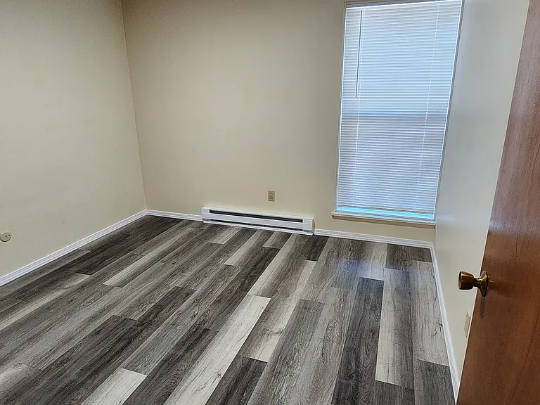 624 W Cedar St #11 — Photo 6